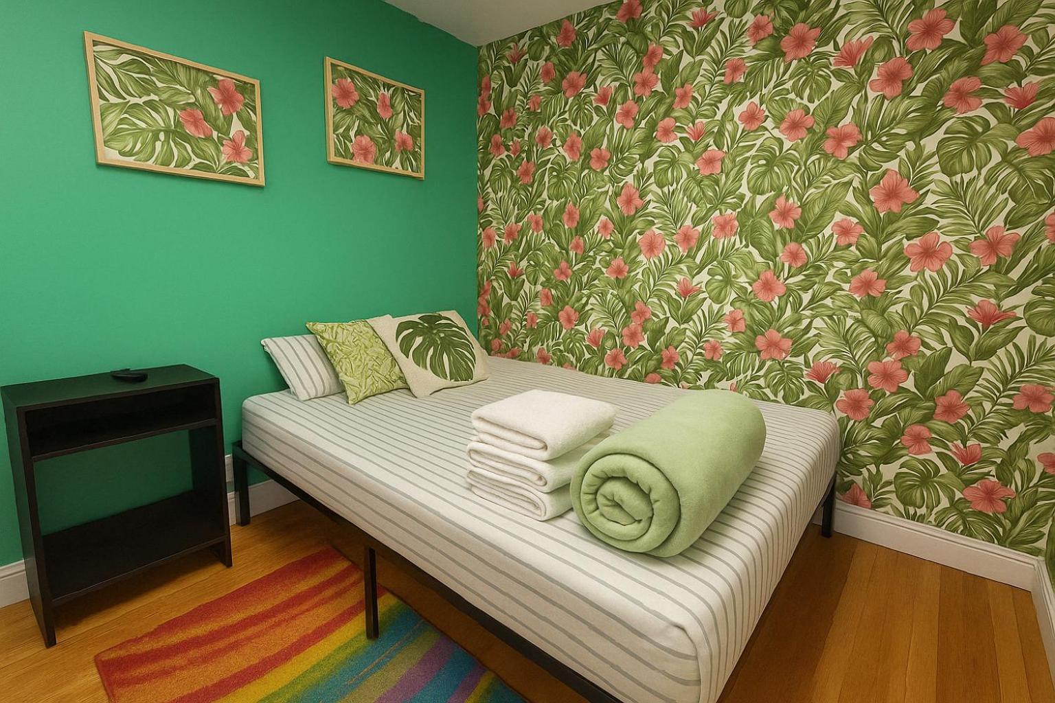 Tropical Comfort Room In Harlem Cozy Stay With Snacks & Style Нью-Йорк Екстер'єр фото