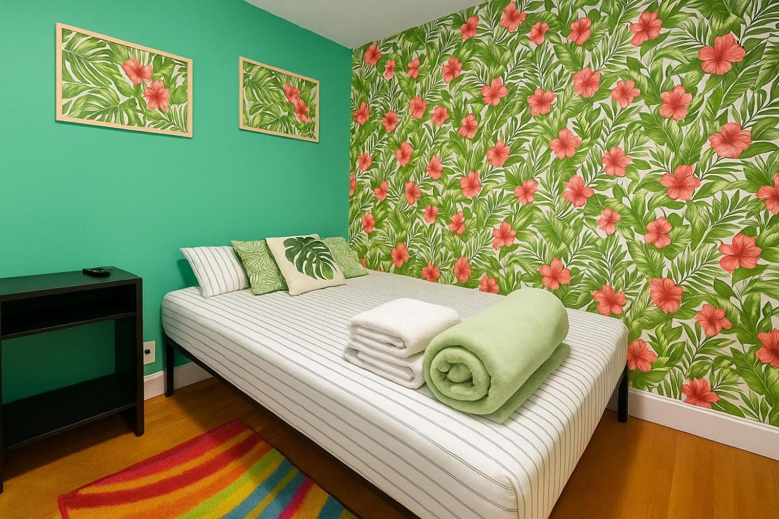 Tropical Comfort Room In Harlem Cozy Stay With Snacks & Style Нью-Йорк Екстер'єр фото